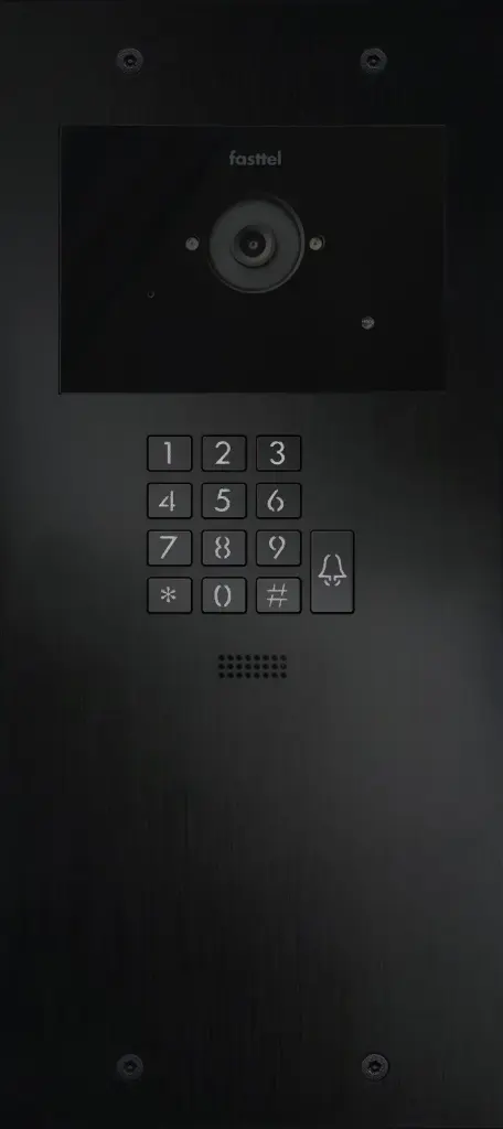 The FT600KSIPVC-L is a videophone with 2 sip accounts, black anodized and has 1 push button, keypad and color camera. 349x154mm.