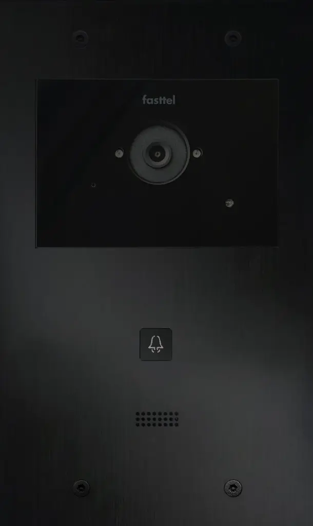 De FT600SIPVC-M is een videofoon met 2 sip accounts, zwart geanodiseerd en beschikt over 1 drukknop en kleuren camera. 263x154mm.