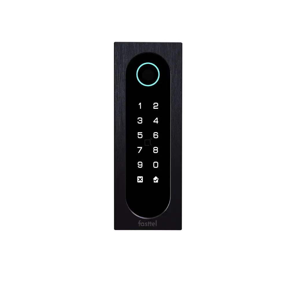 keypad/Badgereader/Bluetooth/NFC/QR: 1 relay, Wiegand and Cloud. Black alu. 50x140x28mm